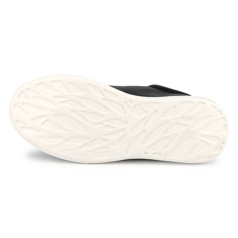 Sneakers in pelle con lacci KARL LAGERFELD KIDS 
                        UNISEX