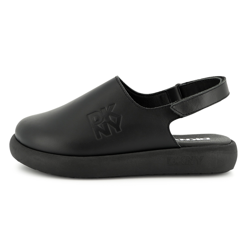 Zoccoli in pelle con velcro DKNY 
                        UNISEX