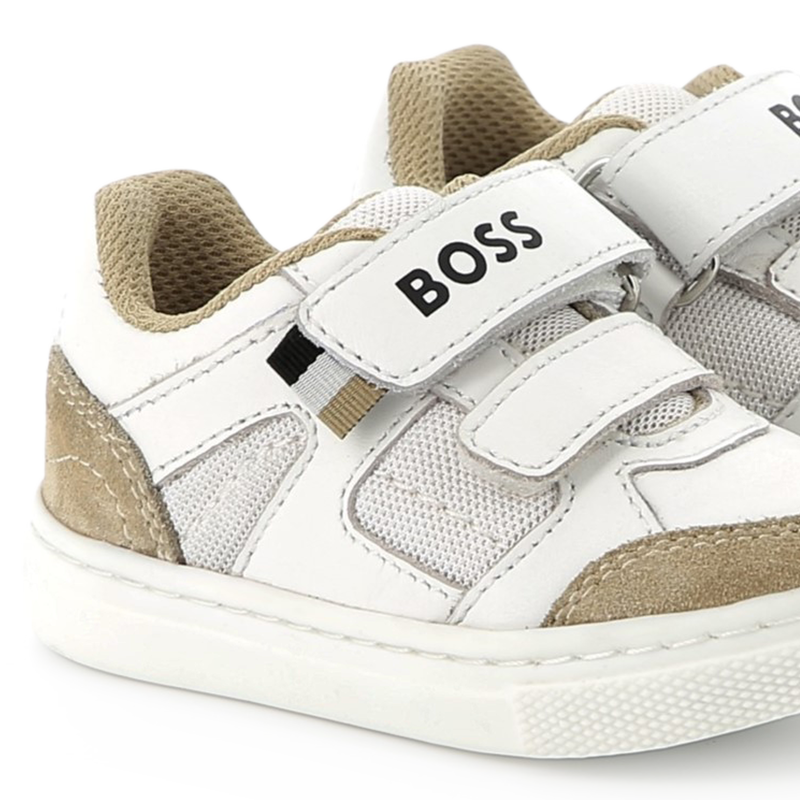 Sneakers in pelle con velcro BOSS 
                        RAGAZZO