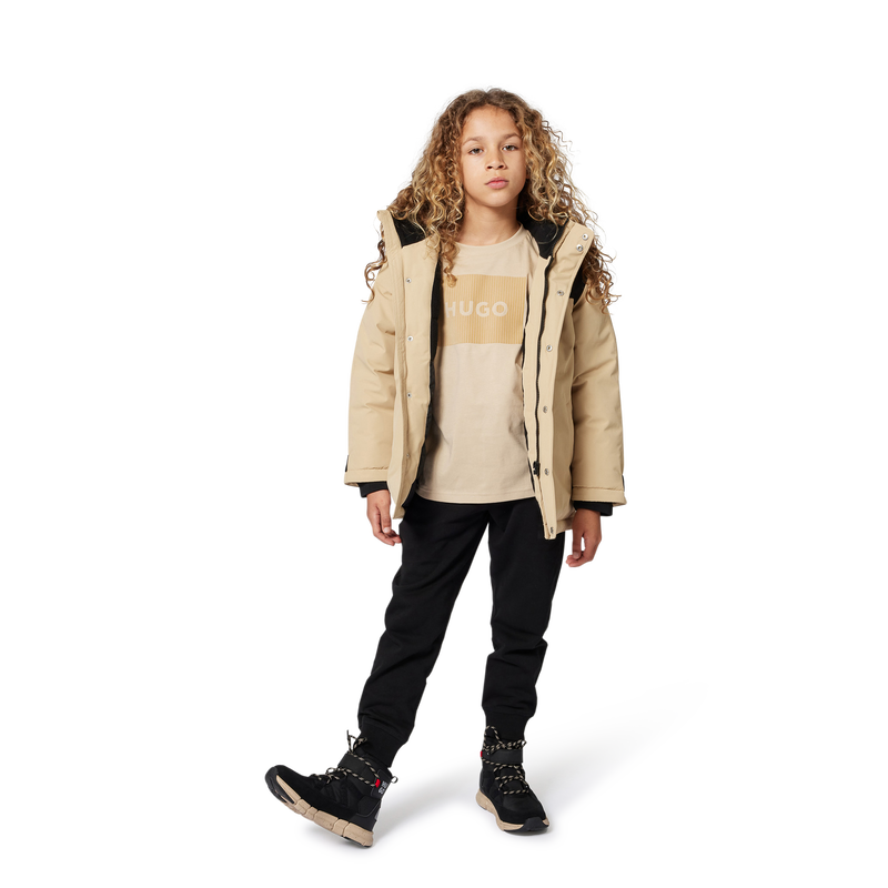 Parka con cappuccio HUGO 
                        RAGAZZO