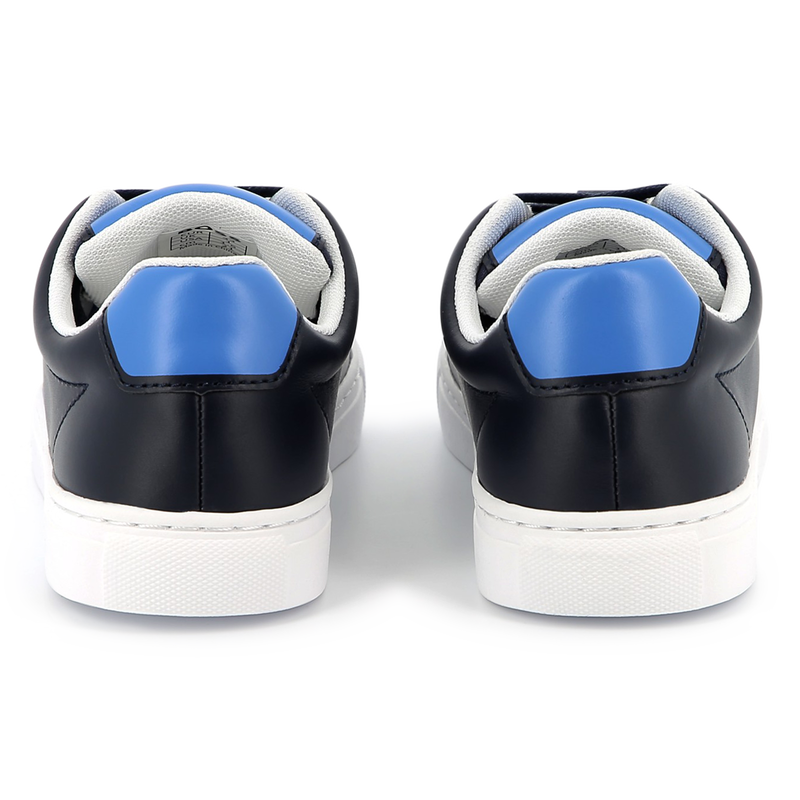 Sneakers stringate in pelle BOSS 
                        RAGAZZO