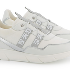 Sneakers con lacci DKNY 
                    BAMBINA
