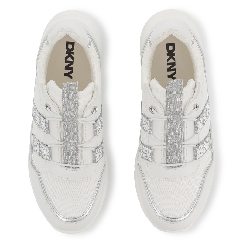 Sneakers con lacci DKNY 
                        BAMBINA