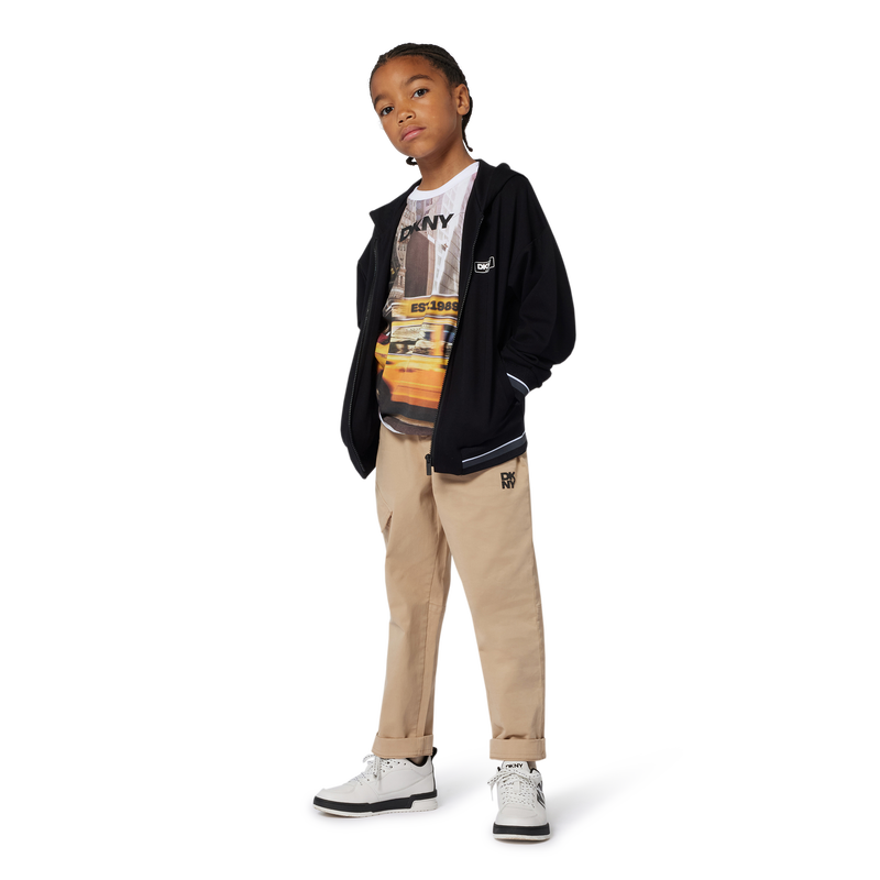 T-shirt a maniche corte DKNY 
                        RAGAZZO