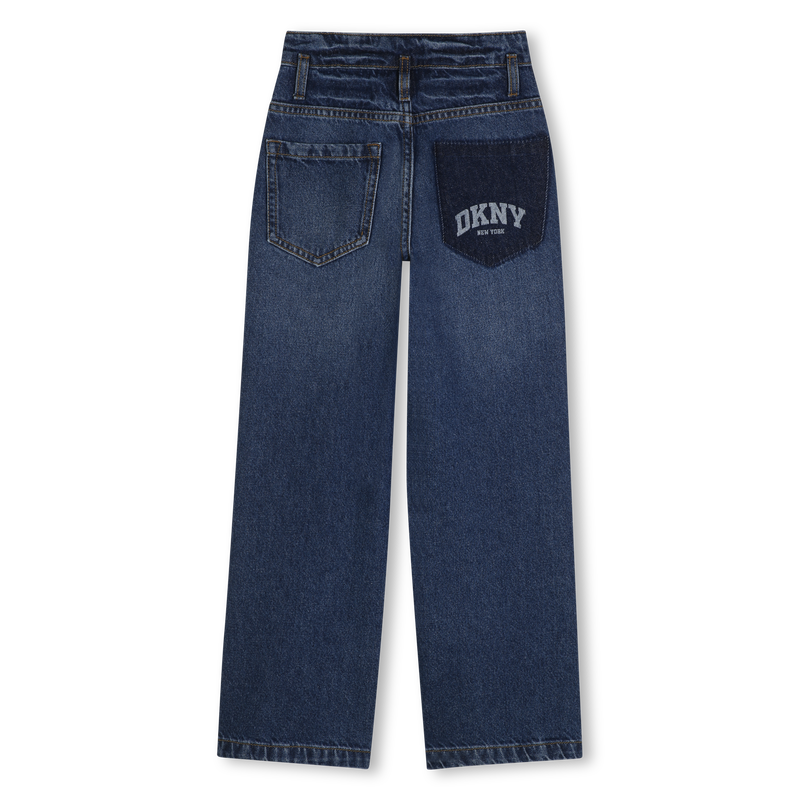 Pantaloni in denim DKNY 
                        UNISEX