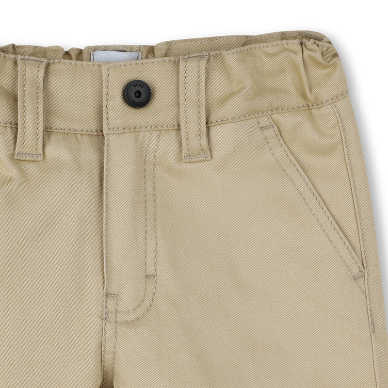 Shorts tinta unita in cotone BOSS 
                        RAGAZZO