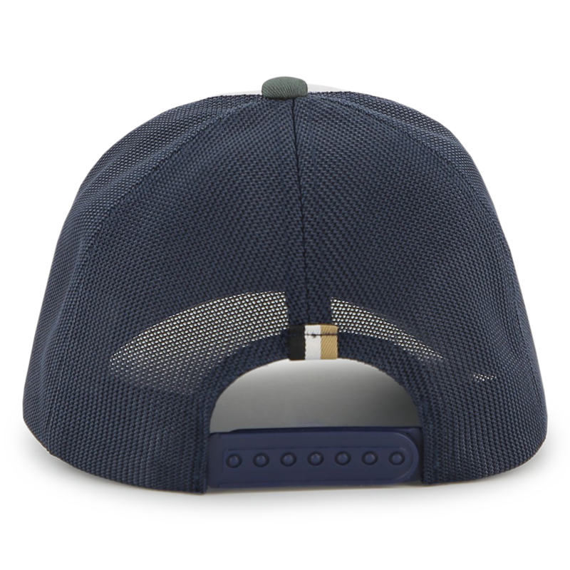 Tappo con chiusura regolabile BOSS 
                        RAGAZZO