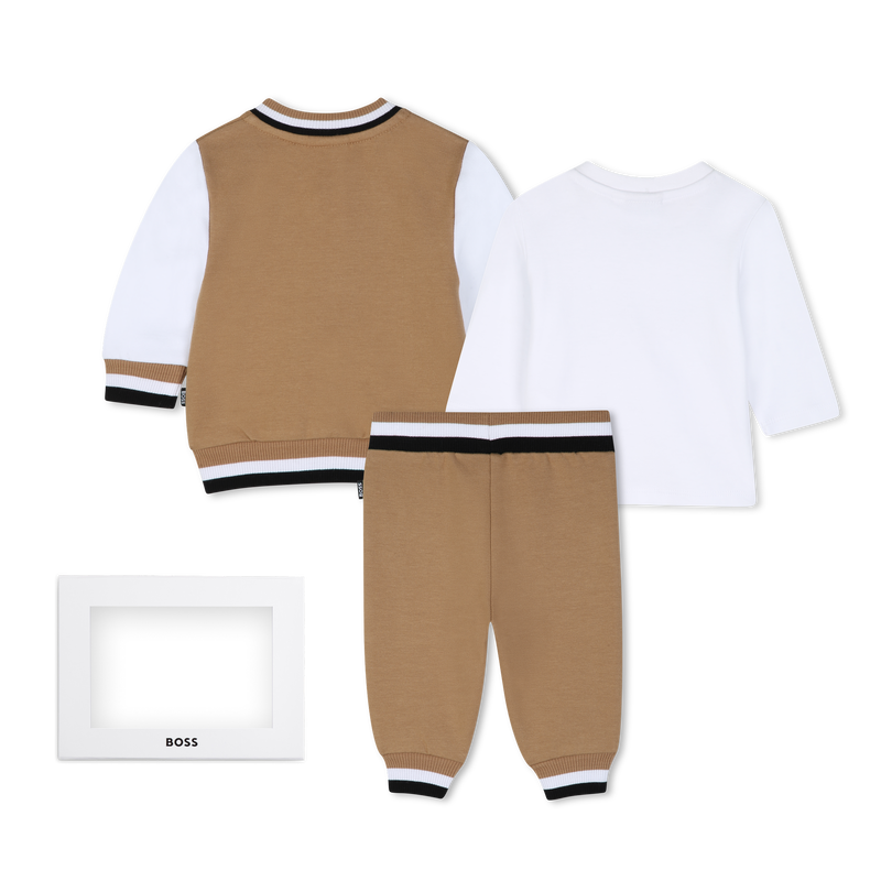 Set pantalone, cardigan e t-shirt BOSS 
                        RAGAZZO