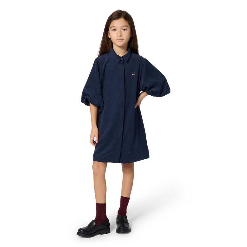 Abito in satin lavorato. BOSS 
                        BAMBINA