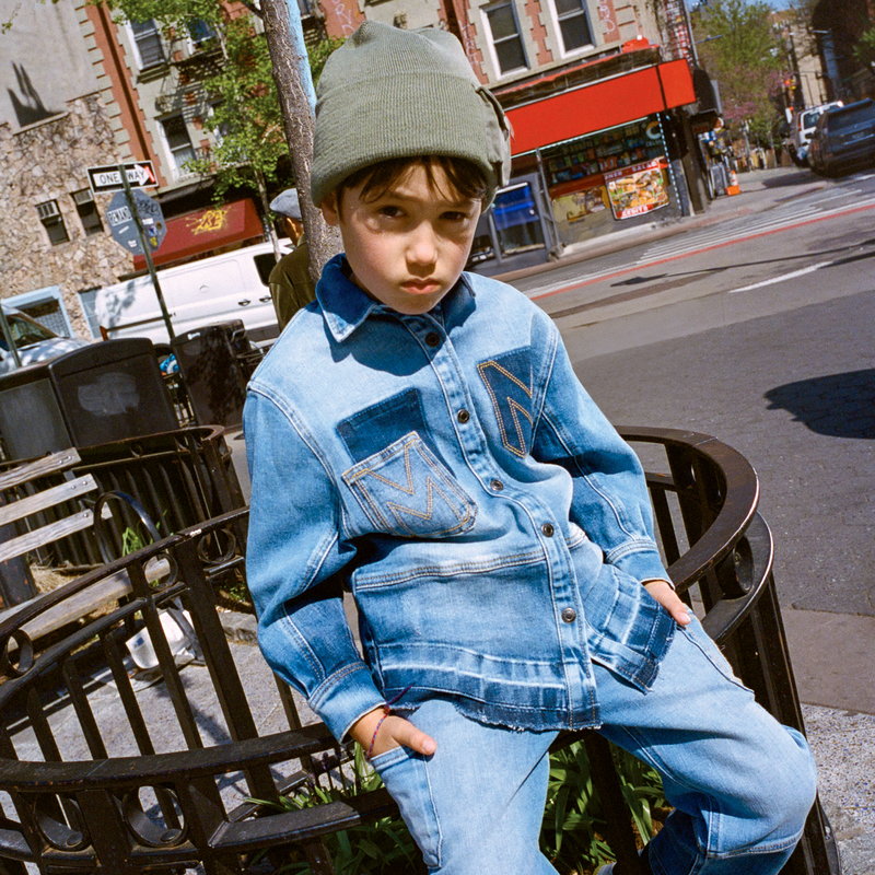 Jeans con vita regolabile MARC JACOBS 
                        UNISEX