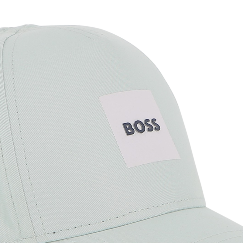 CAPPELLINO CON CHIUSURA A STRAPPO BOSS 
                        RAGAZZO