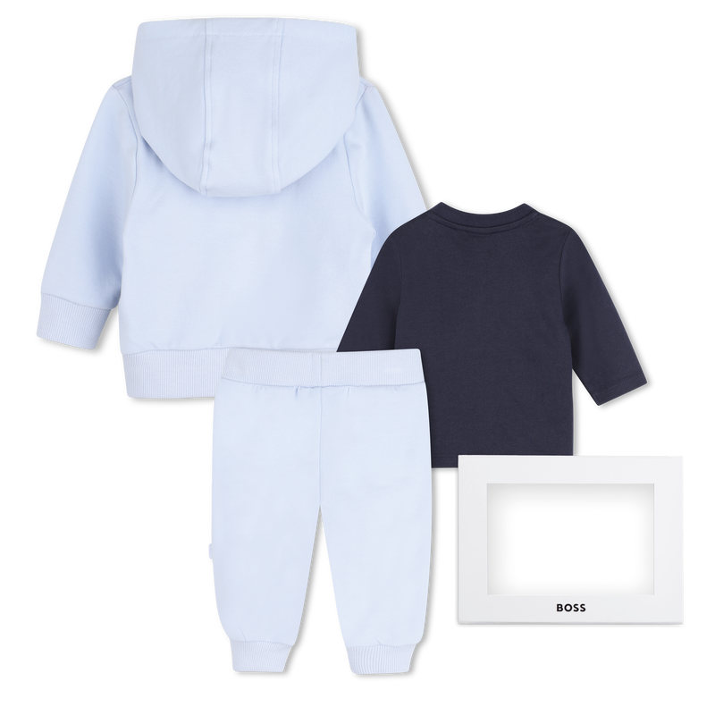 Set pantalone, cardigan e t-shirt BOSS 
                        RAGAZZO