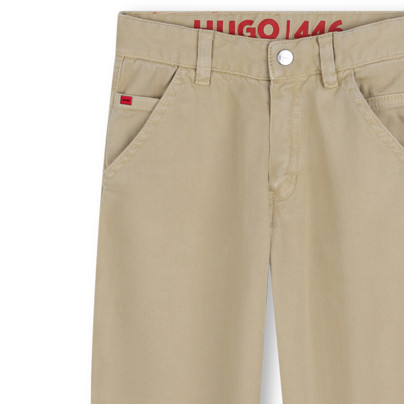 PANTALONE CON IMPUNTURE HUGO 
                        RAGAZZO