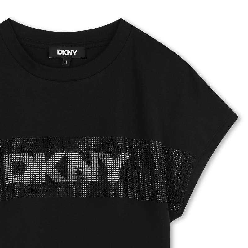 T-shirt a maniche corte DKNY 
                        BAMBINA