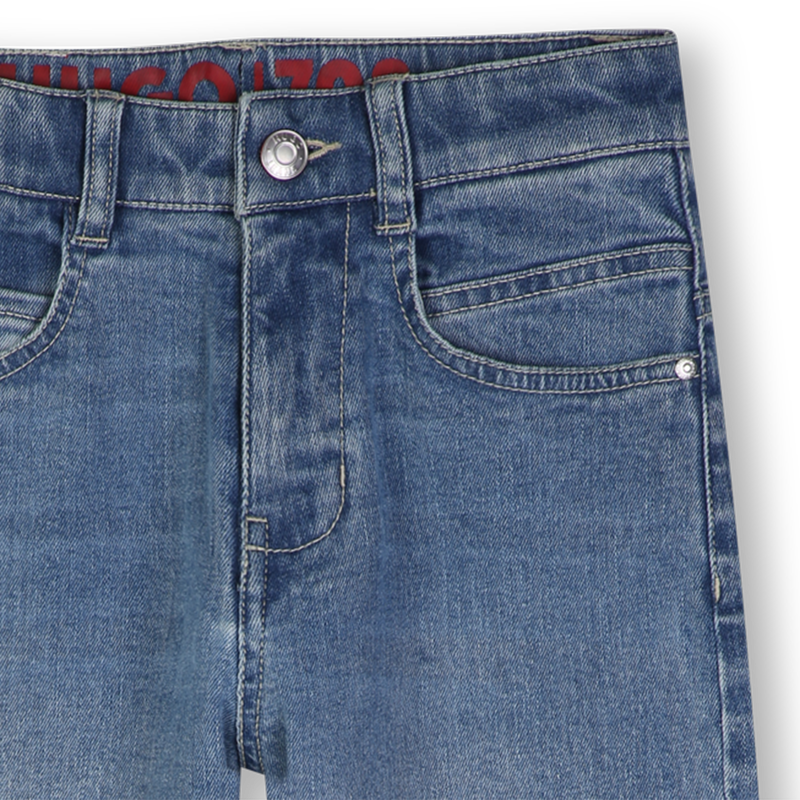 Pantaloni in denim HUGO 
                        RAGAZZO