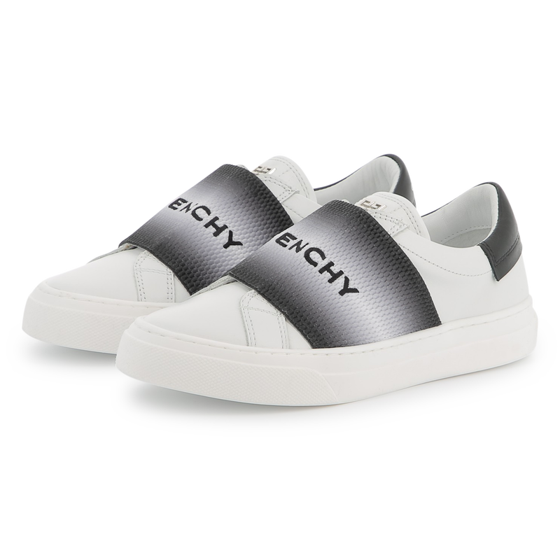Sneakers in pelle GIVENCHY 
                        UNISEX