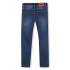 Pantaloni in denim HUGO 
                    RAGAZZO