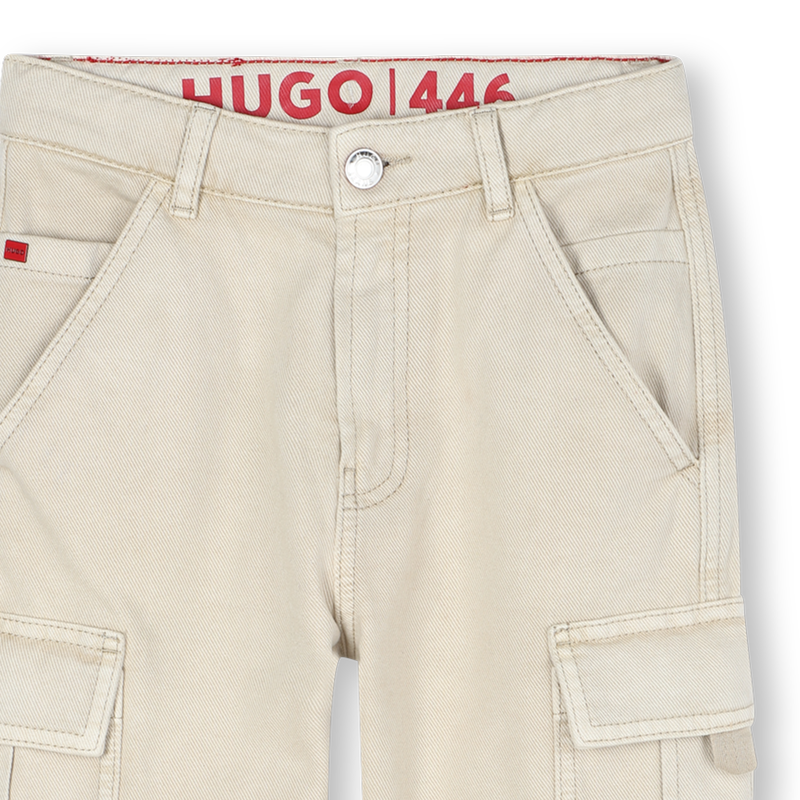 Pantaloni in twill HUGO 
                        RAGAZZO