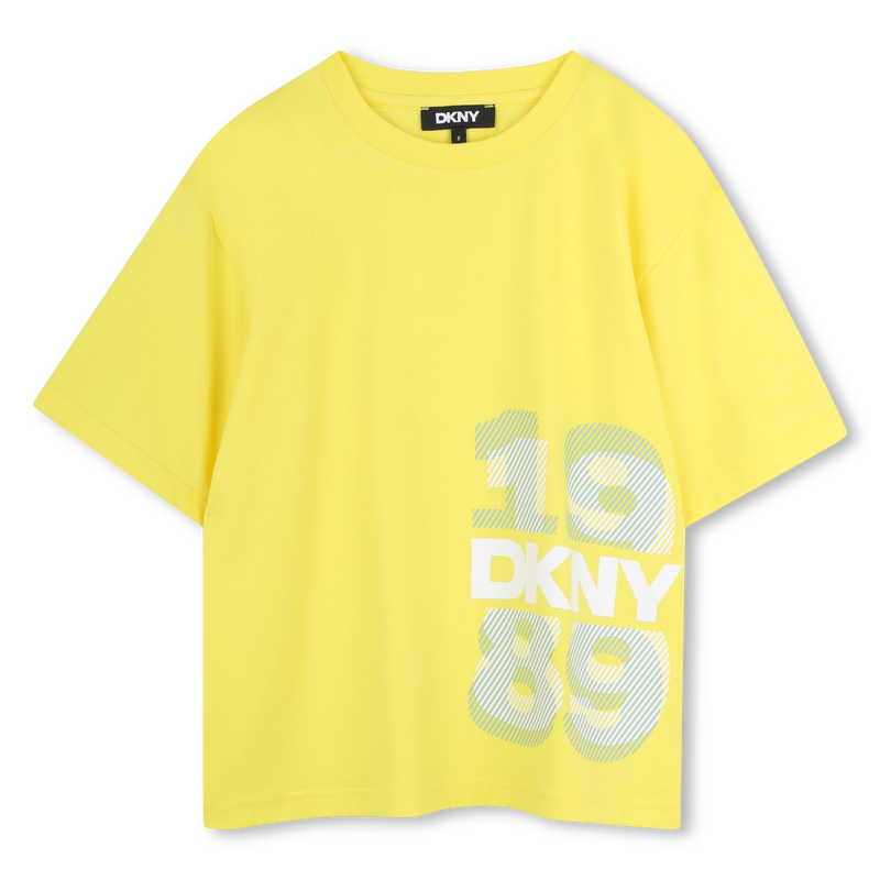 T-SHIRT A MANICHE CORTE DKNY 
                        UNISEX