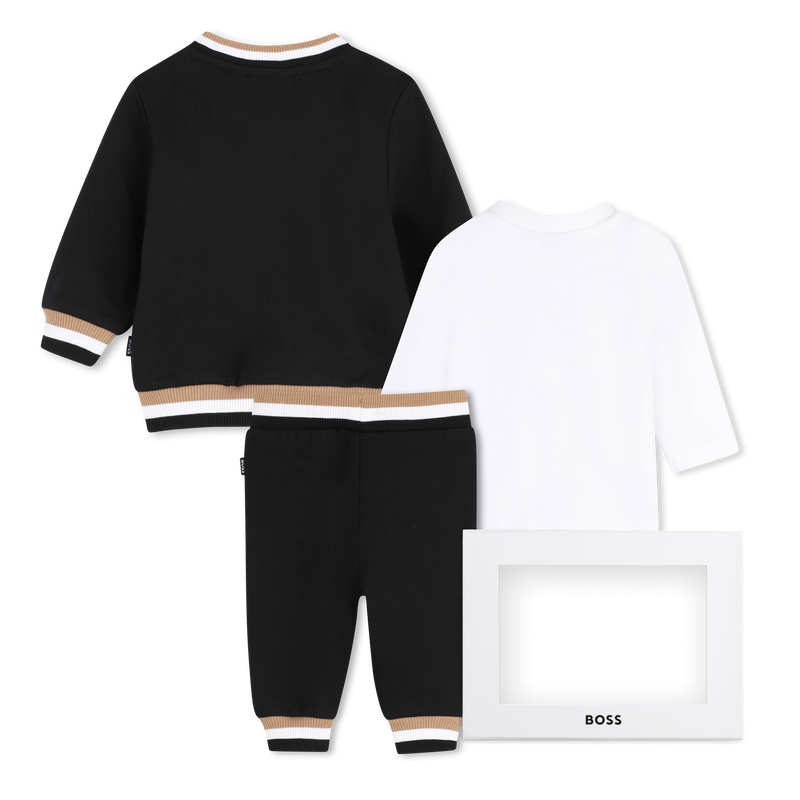 Set pantalone, cardigan e t-shirt BOSS 
                        RAGAZZO