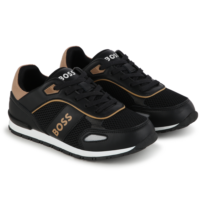 Sneakers stringate con pelle