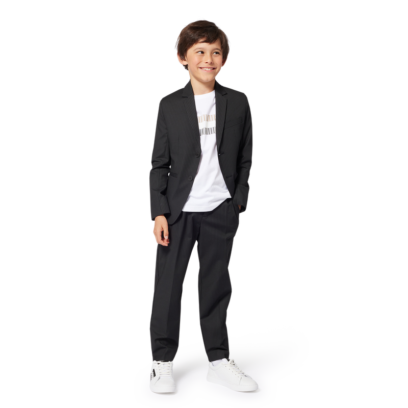 Sneakers stringate in pelle BOSS 
                    RAGAZZO