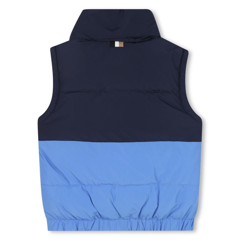 Piumino smanicato BOSS 
                        RAGAZZO