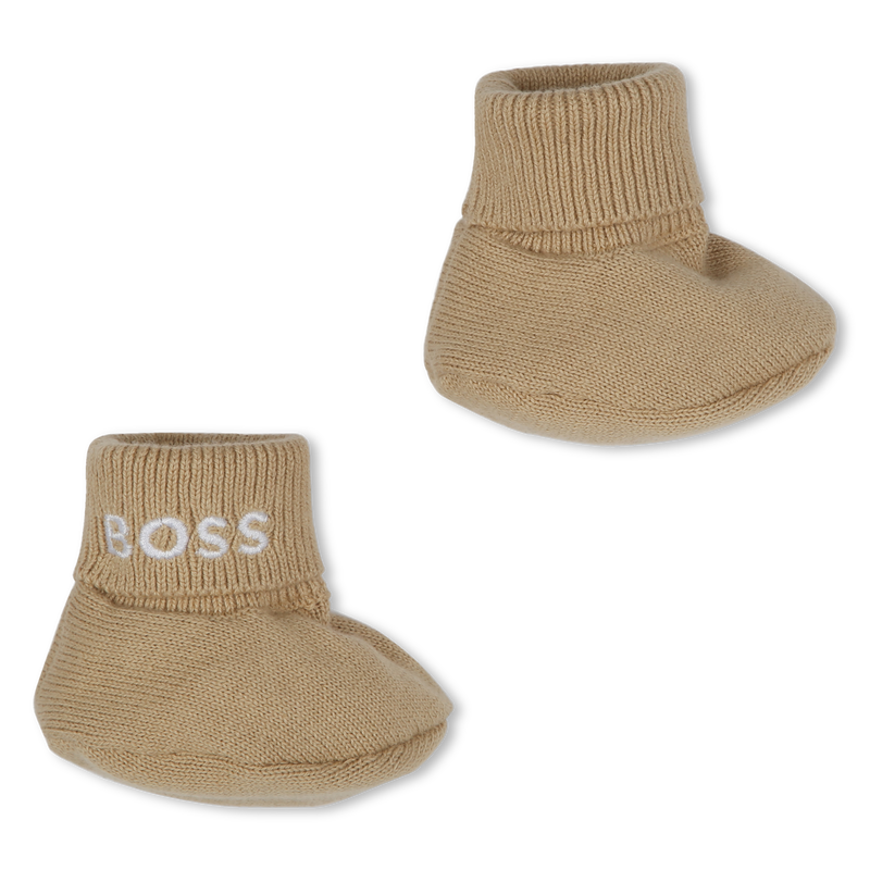 Set berretto e scarpette BOSS 
                        UNISEX