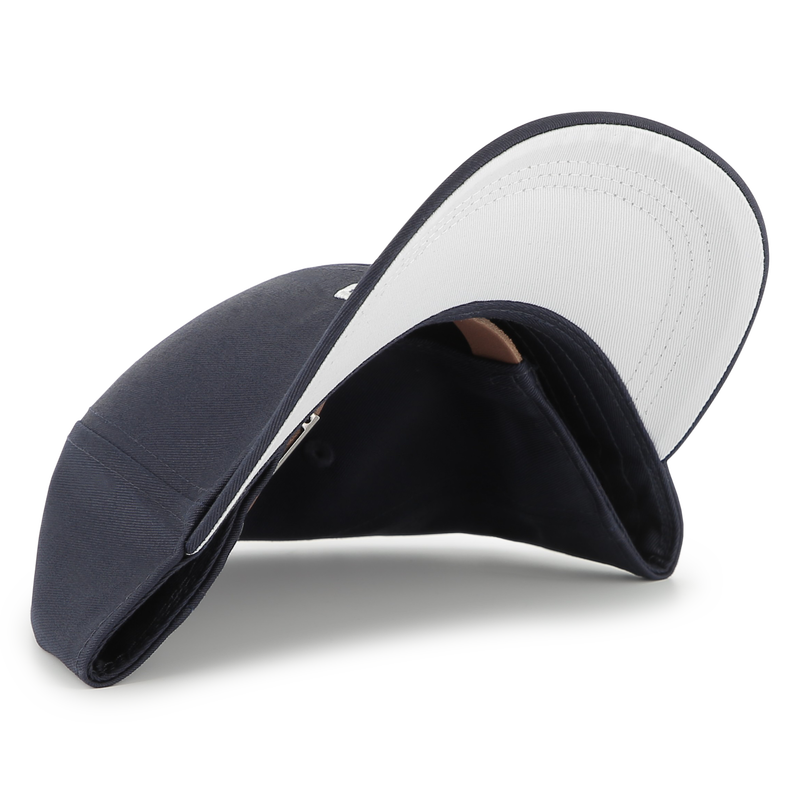 Cappellino chiusura regolabile BOSS 
                        RAGAZZO