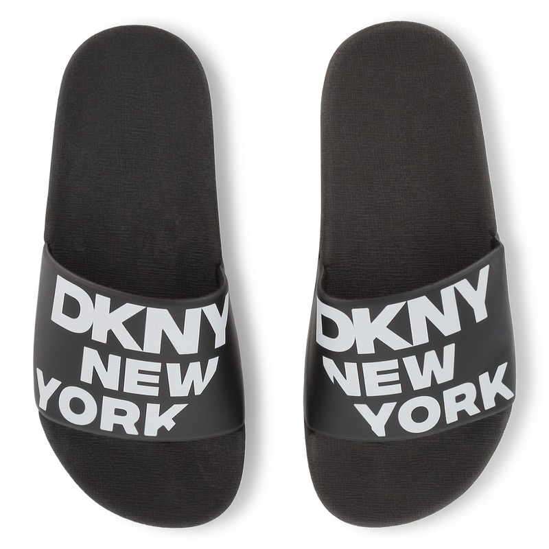 Ciabatte con stampa DKNY 
                        UNISEX