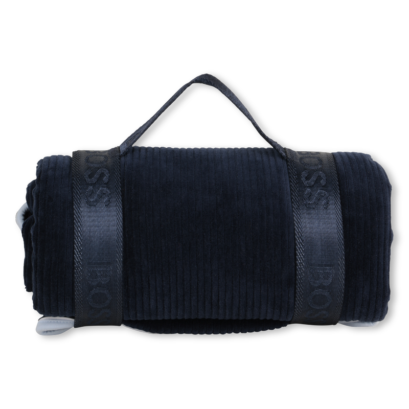 Copertura su entrambi i lati BOSS 
                        RAGAZZO