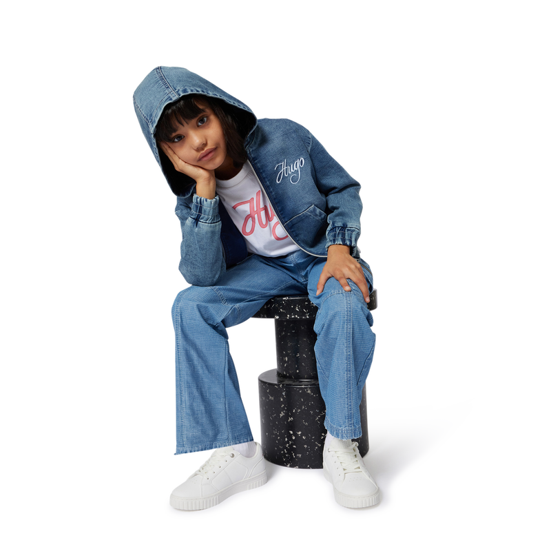 Pantaloni in denim HUGO 
                        BAMBINA