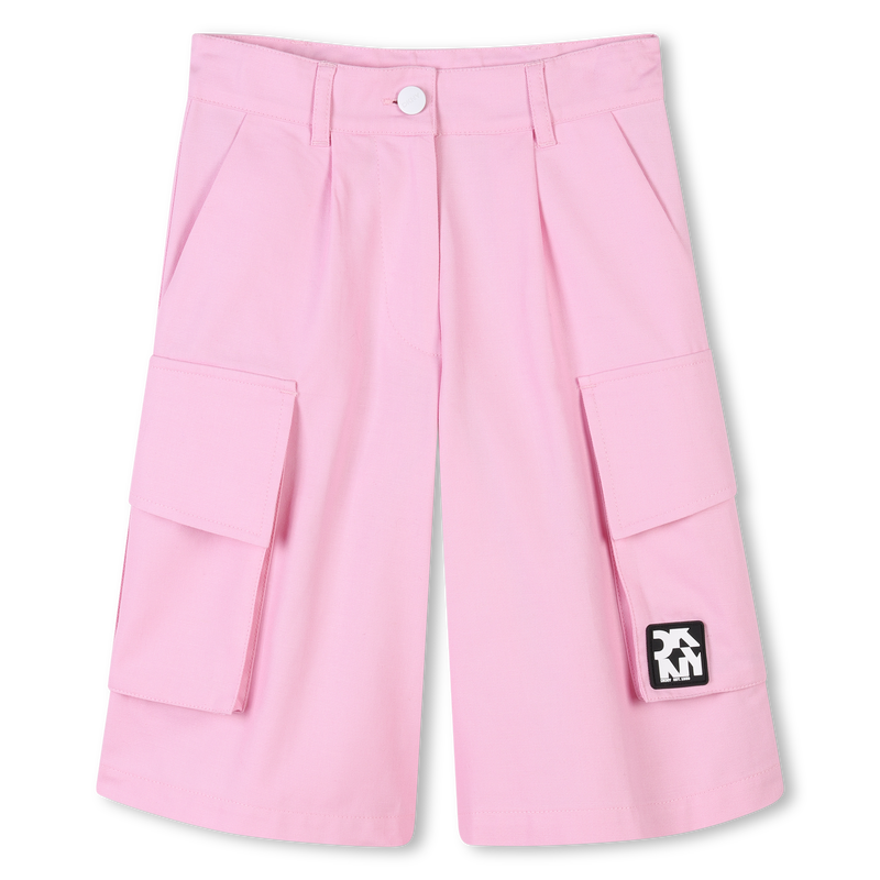 Shorts lunghi in cotone e lino DKNY 
                        BAMBINA