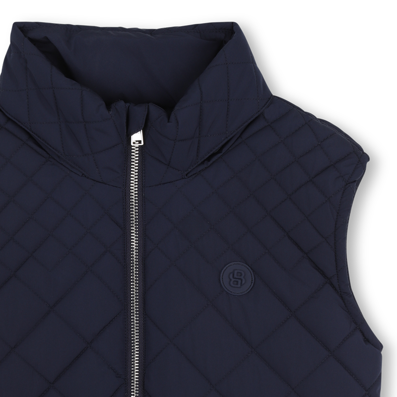 PIUMINO SENZA MANICHE CON CAPPUCCIO BOSS 
                        RAGAZZO