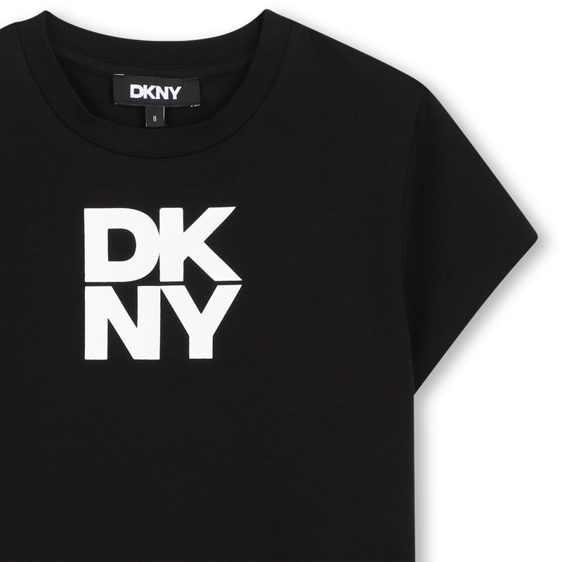 T-shirt a maniche corte DKNY 
                        BAMBINA
