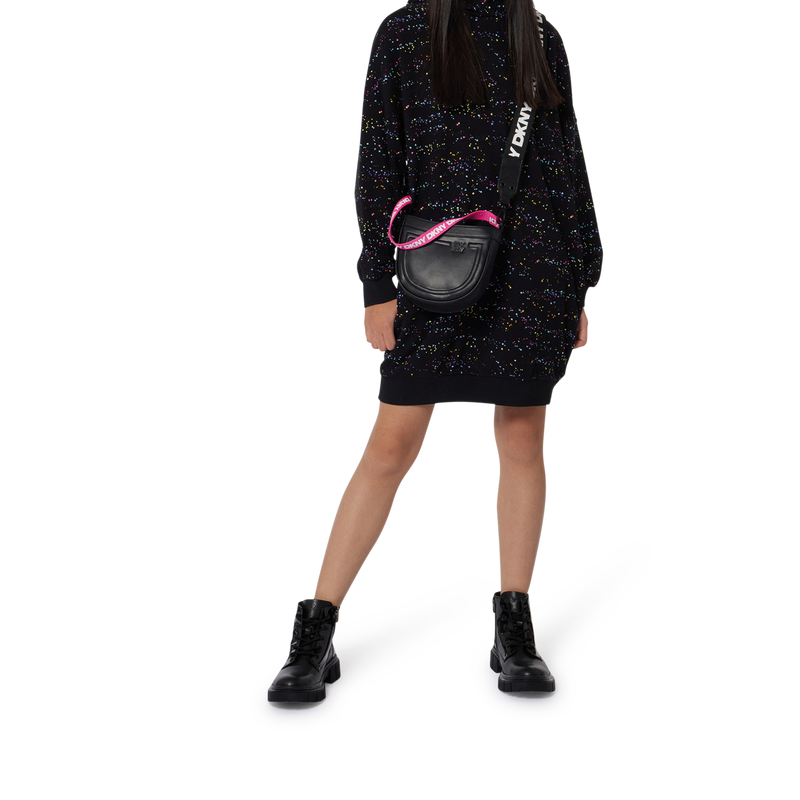 Berretto con risvolto a maglia DKNY 
                        BAMBINA