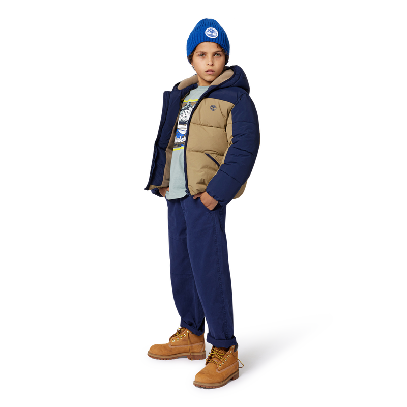 Knitted badge hat with logo TIMBERLAND 
                        RAGAZZO