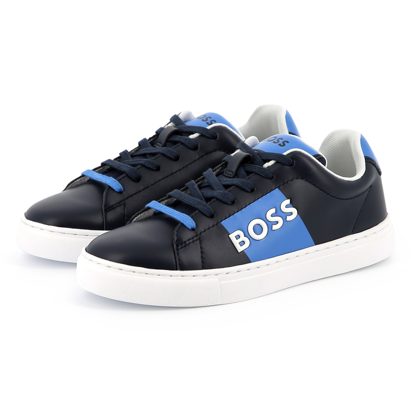 Sneakers stringate in pelle BOSS 
                        RAGAZZO