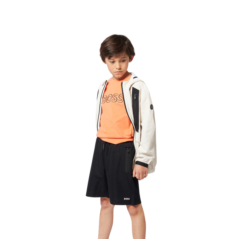 Bermuda jogging con logo BOSS 
                        RAGAZZO