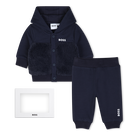 Set cardigan e pantaloni BOSS 
                    RAGAZZO