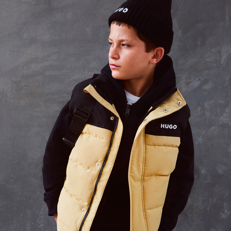 Piumino smanicato HUGO 
                        RAGAZZO