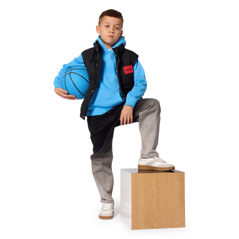 Pantaloni in denim HUGO 
                        RAGAZZO