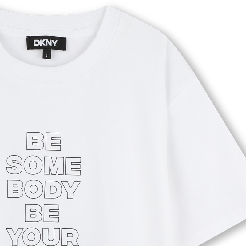 T-shirt a maniche corte cotone DKNY 
                        BAMBINA