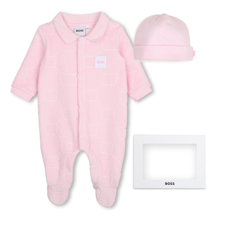Completo pigiama e cuffia BOSS 
                        BAMBINA