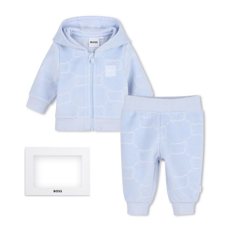 Set cardigan e pantaloni BOSS 
                        RAGAZZO