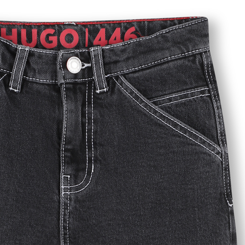 Pantaloni in denim HUGO 
                        RAGAZZO