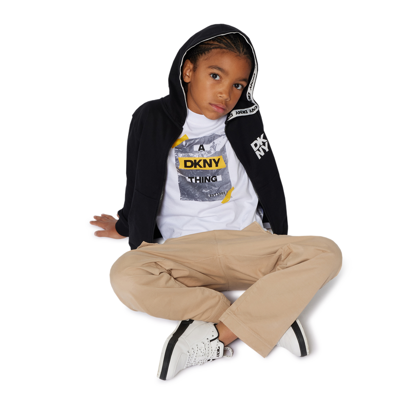 T-shirt a maniche corte DKNY 
                        RAGAZZO