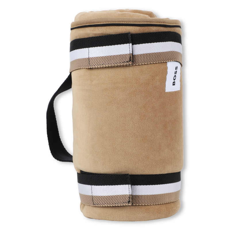 Copertura su entrambi i lati BOSS 
                        UNISEX