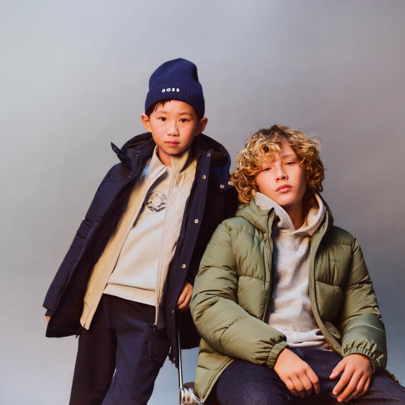 Cappello lavorato a maglia con logo BOSS 
                        RAGAZZO