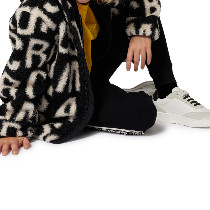 Pantaloni da jogging a maglia MARC JACOBS 
                        UNISEX